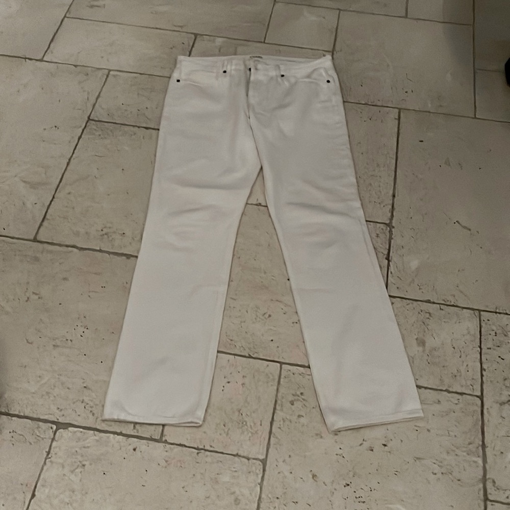 Frame Denim London-Los Angeles: L’Homme Slim Whisper White.
